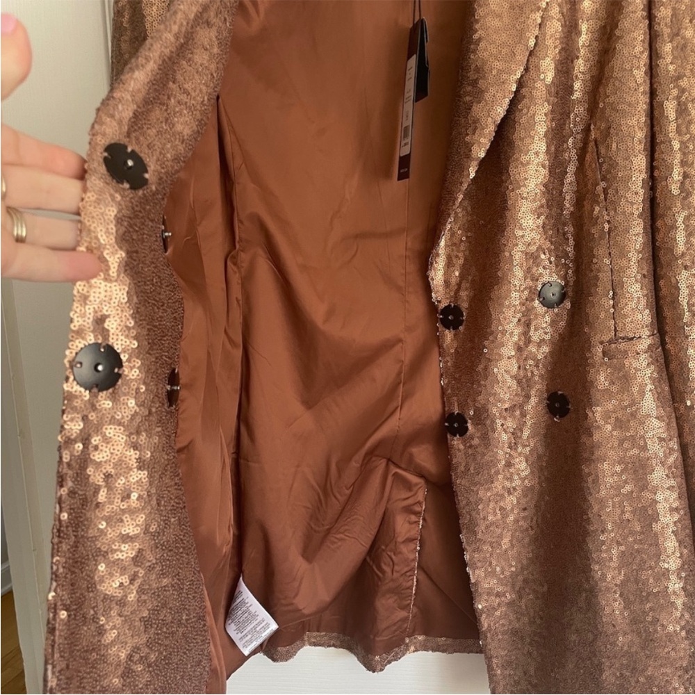 NWT BCBGMaxAzria Gold Blazer Suit Jacket Metallic Structured Design - Picture 9 of 12